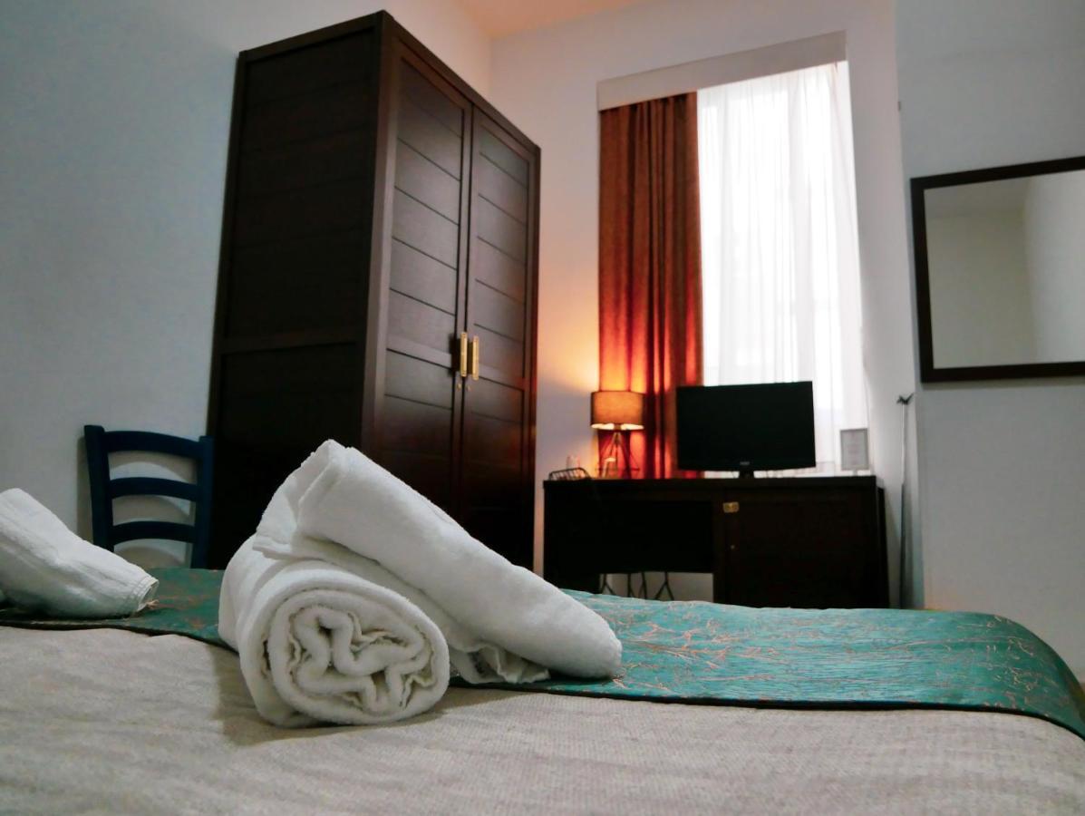My Friend Antonia Bed & Breakfast Barcellona-Pozzo di Gotto Exterior photo
